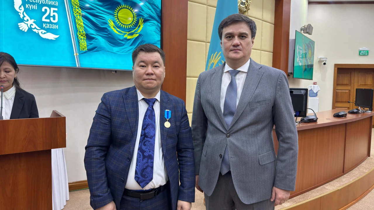 25 октября – Национальный праздник День Республики 