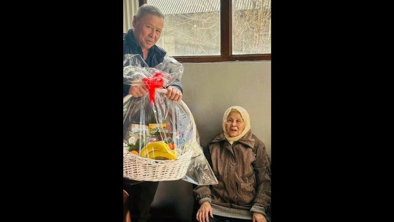 Ветеранов Алматы поздравили с праздником Наурыз 