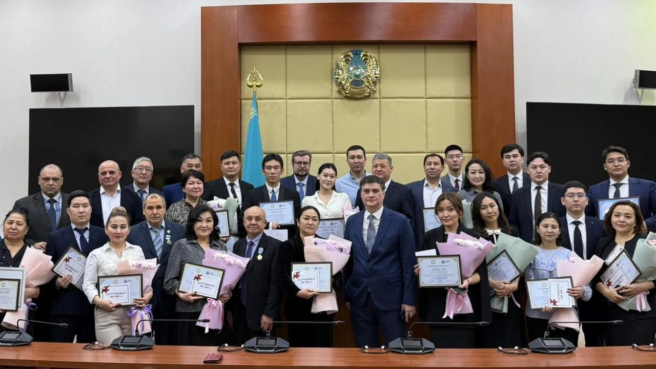 Год рабочих профессий 